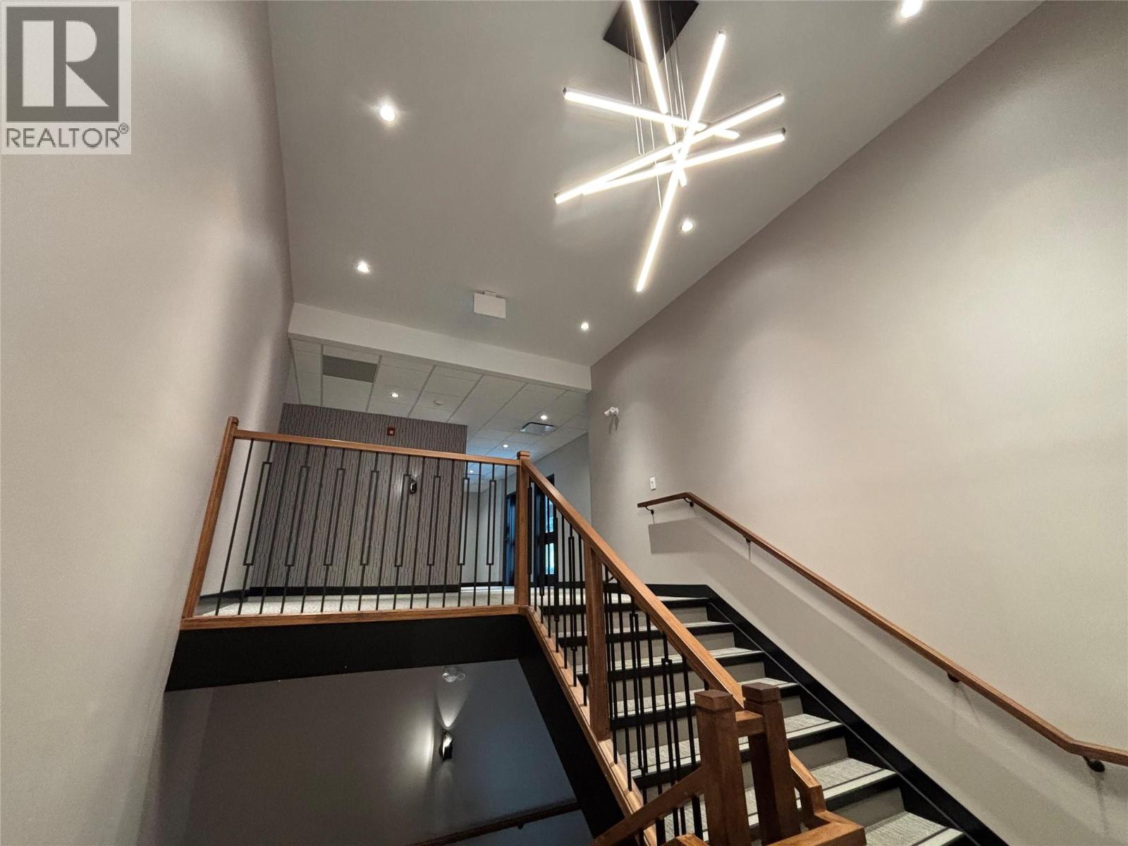 3 436 Bernard Avenue, Kelowna