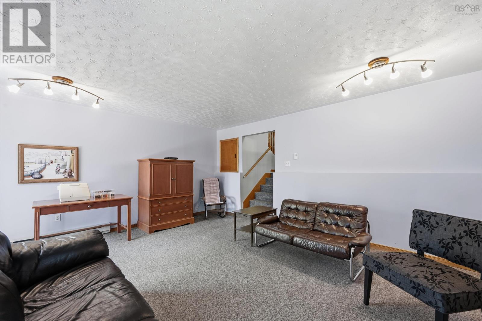 438 Auburn Drive - 35