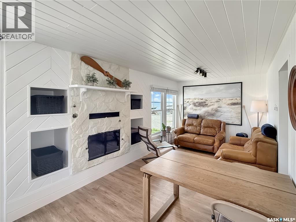22 Lakeview DRIVE - 17