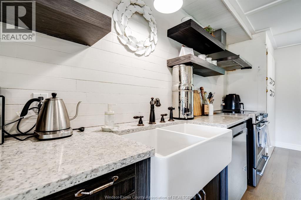 52 Robinson STREET - 10