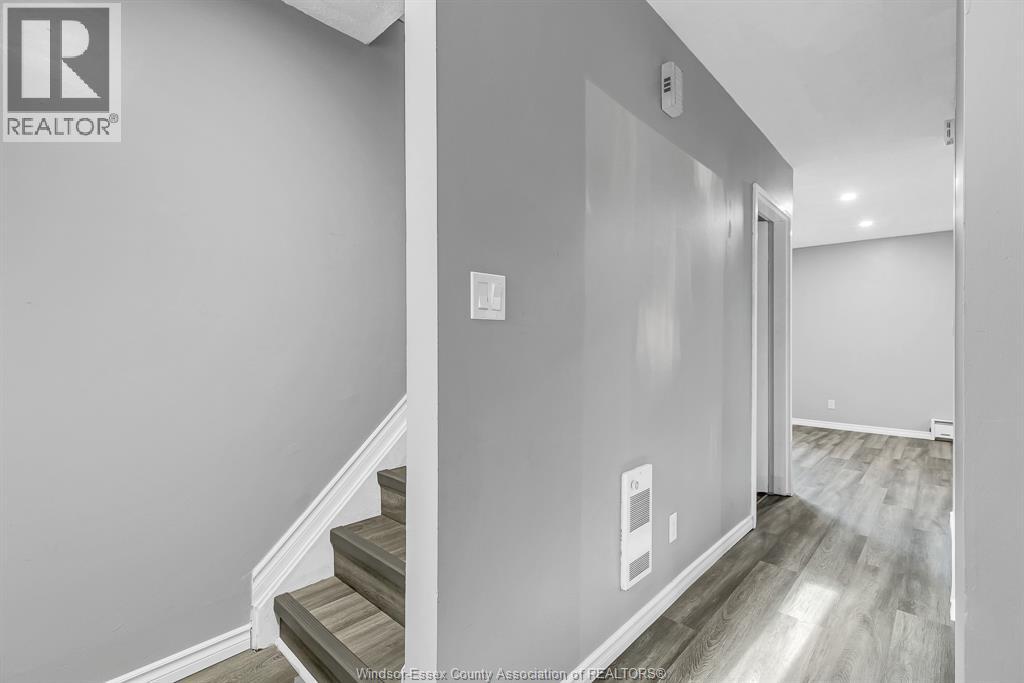 9020 CONWAY COURT - 15