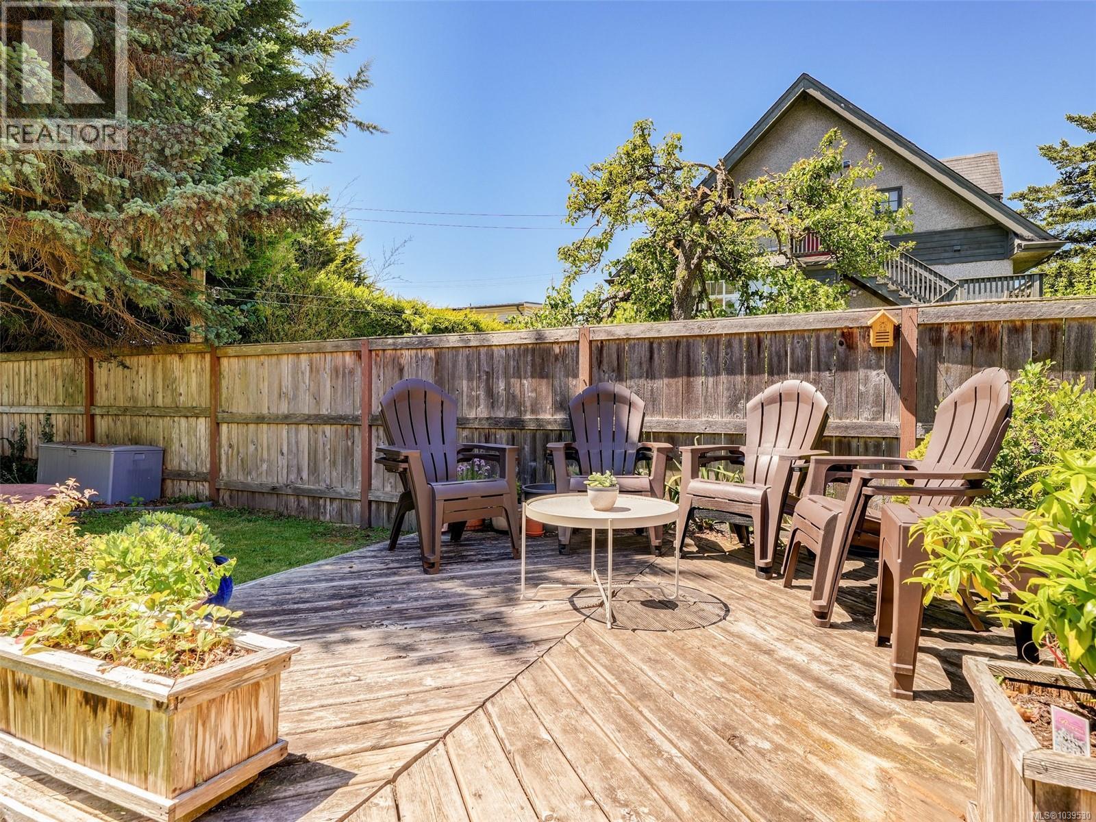 2021 Byron St - 2
