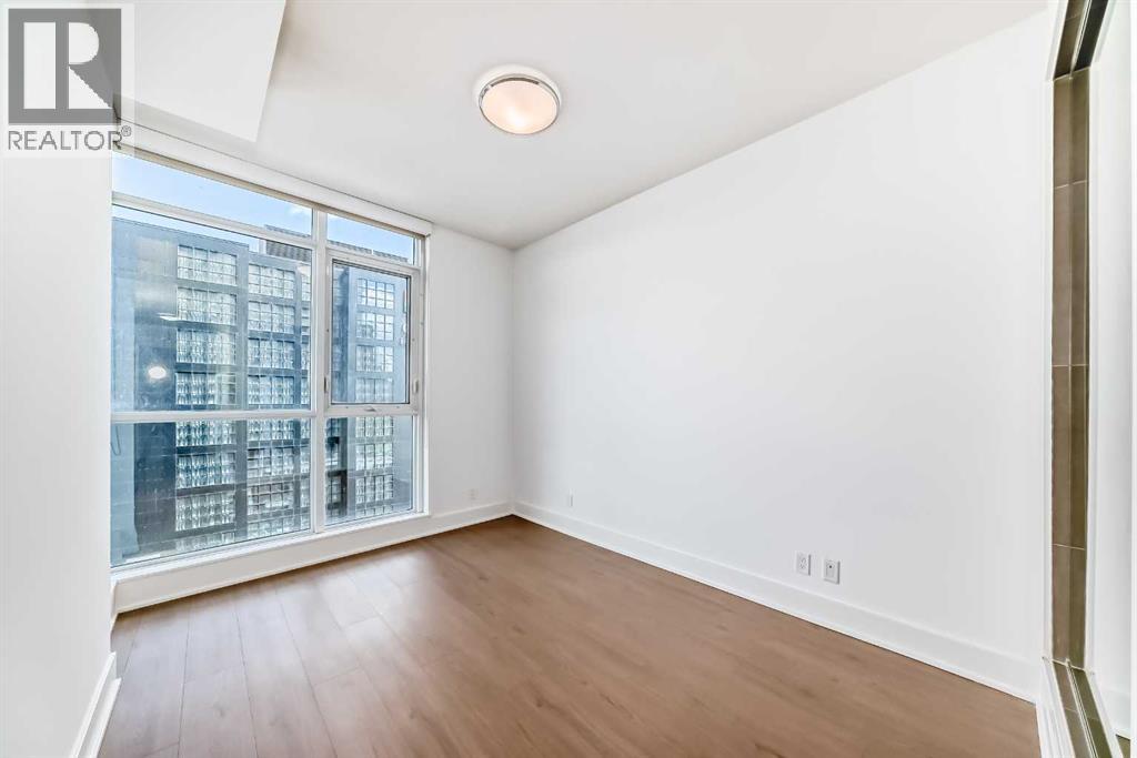 #809 550 Riverfront Avenue SE - 14