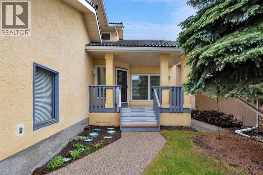 231 Mt Victoria Place SE - Image 2