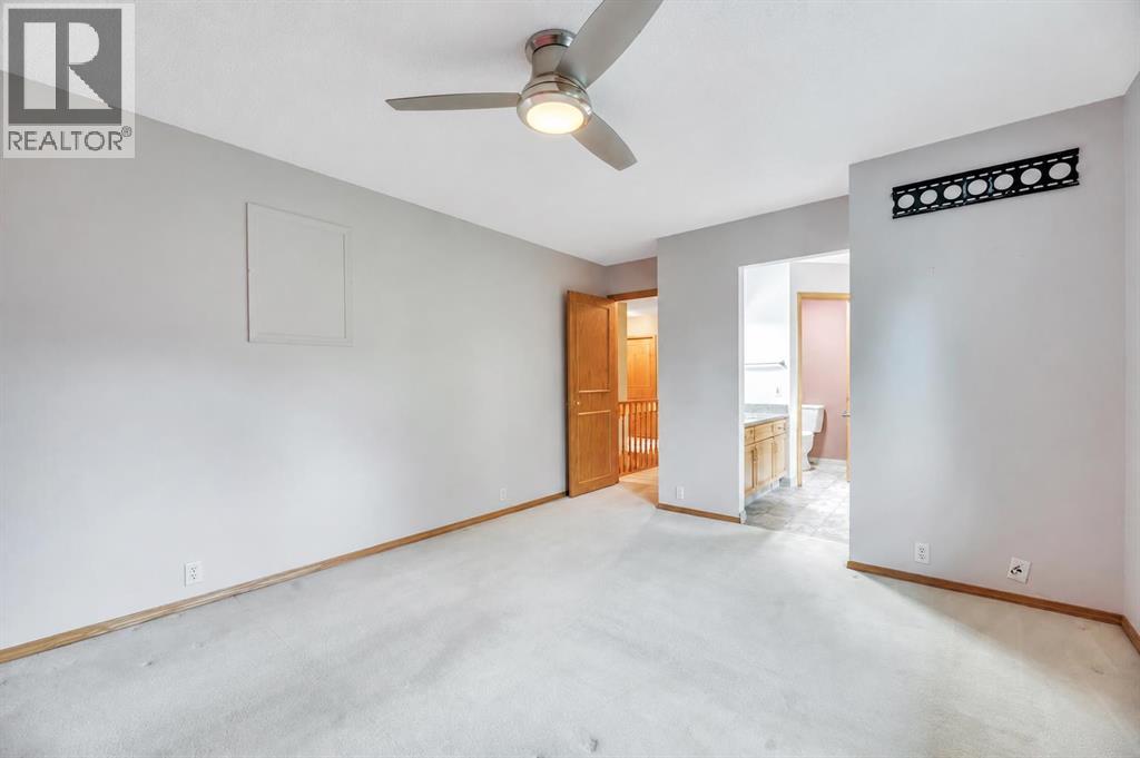 231 Mt Victoria Place SE - 20