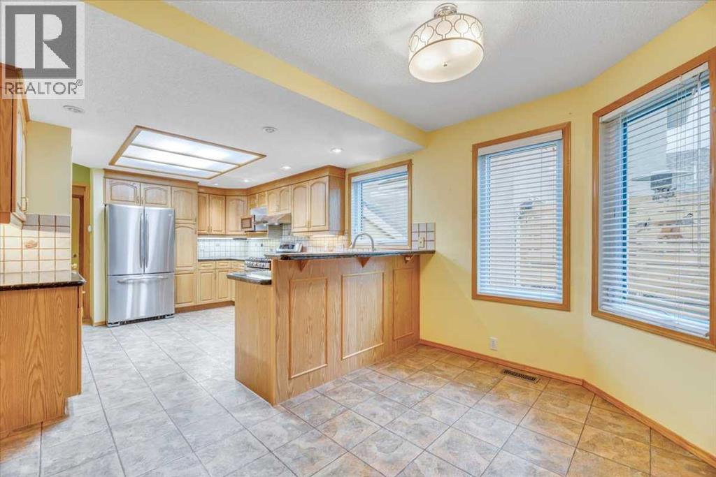 231 Mt Victoria Place SE - 9