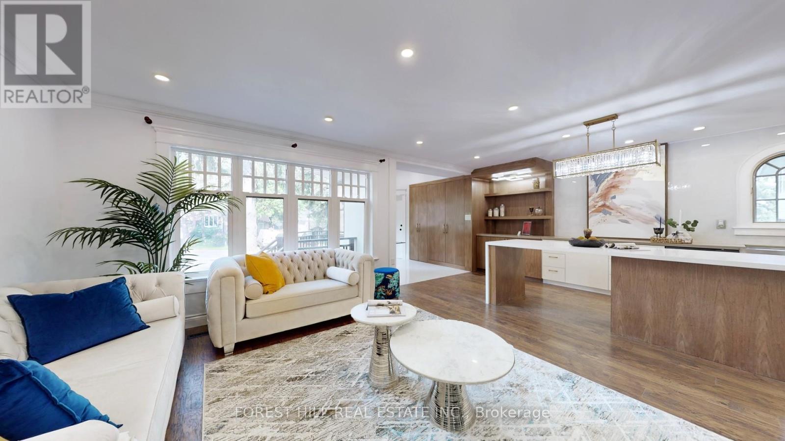 60 HILLVIEW DRIVE - 5