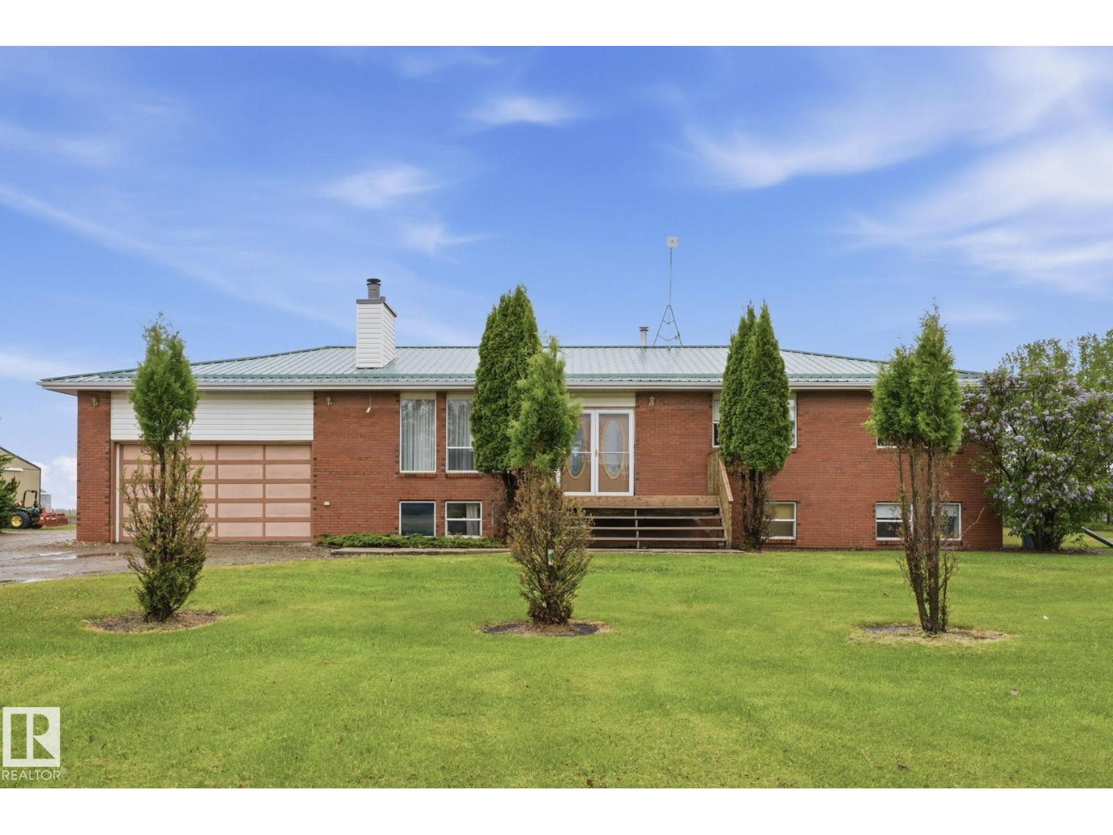 1307 TWP ROAD 510 - 28