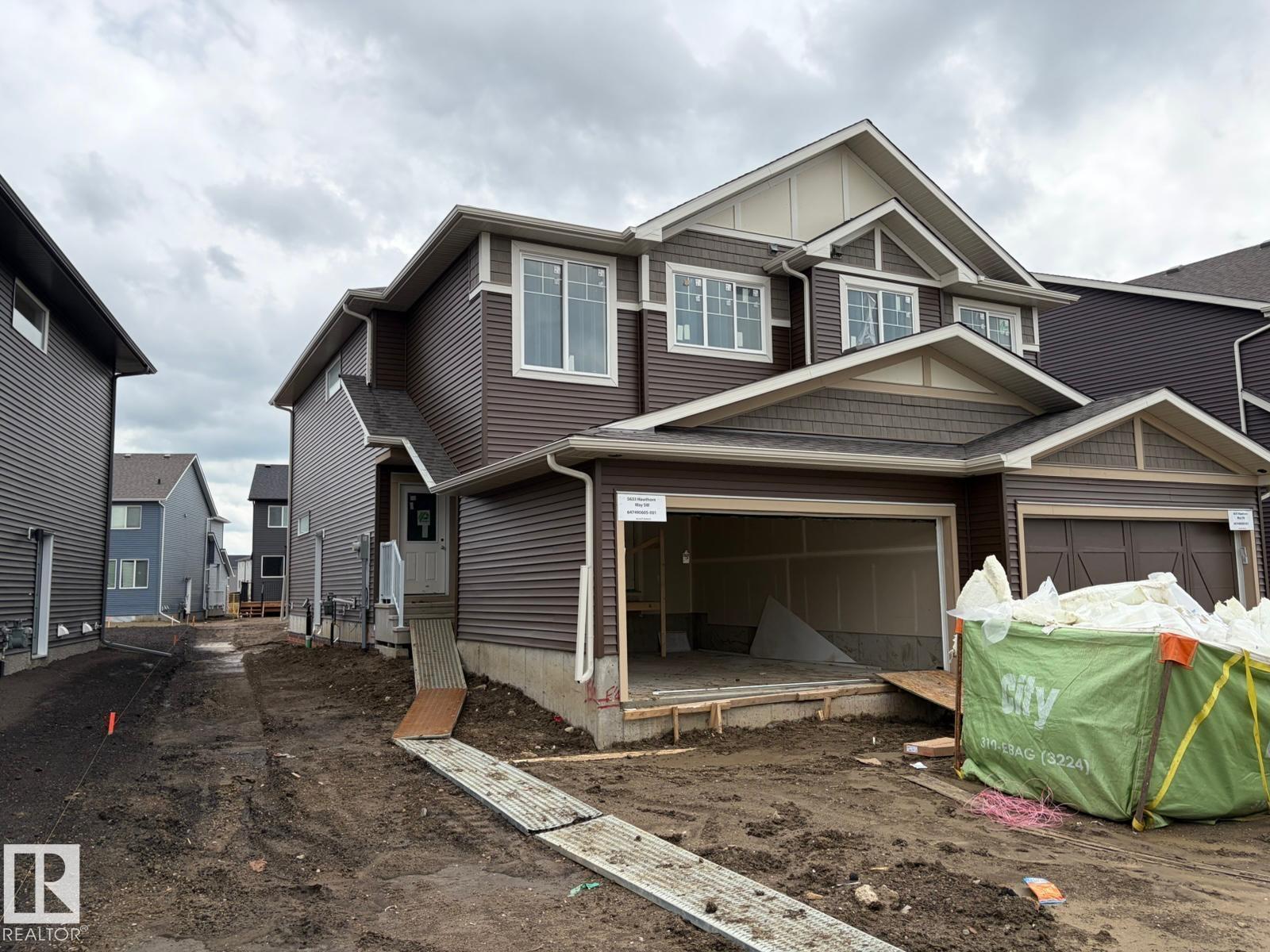 5633 HAWTHORN WY SW - Image 2