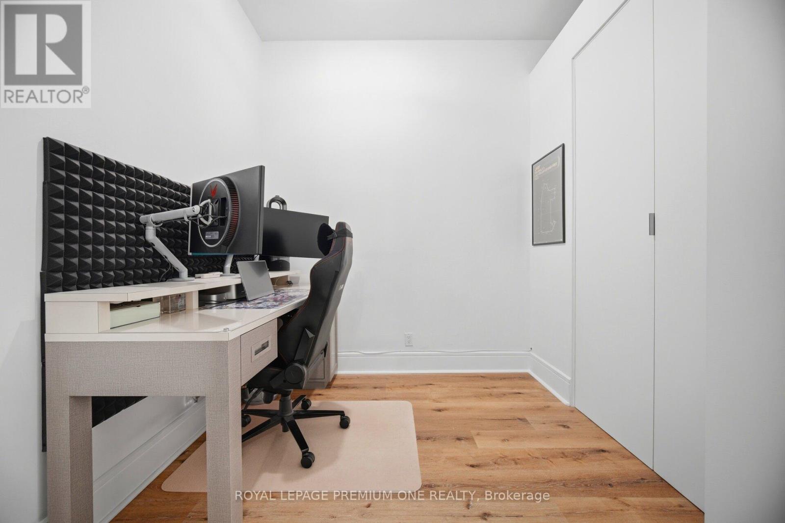 #S430 112 GEORGE STREET - 27