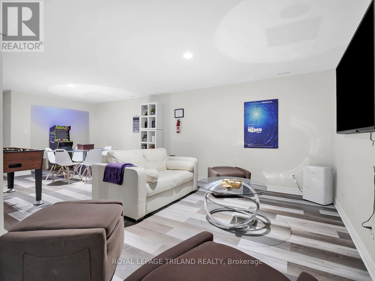 9945 RIVERVIEW ROAD - 25