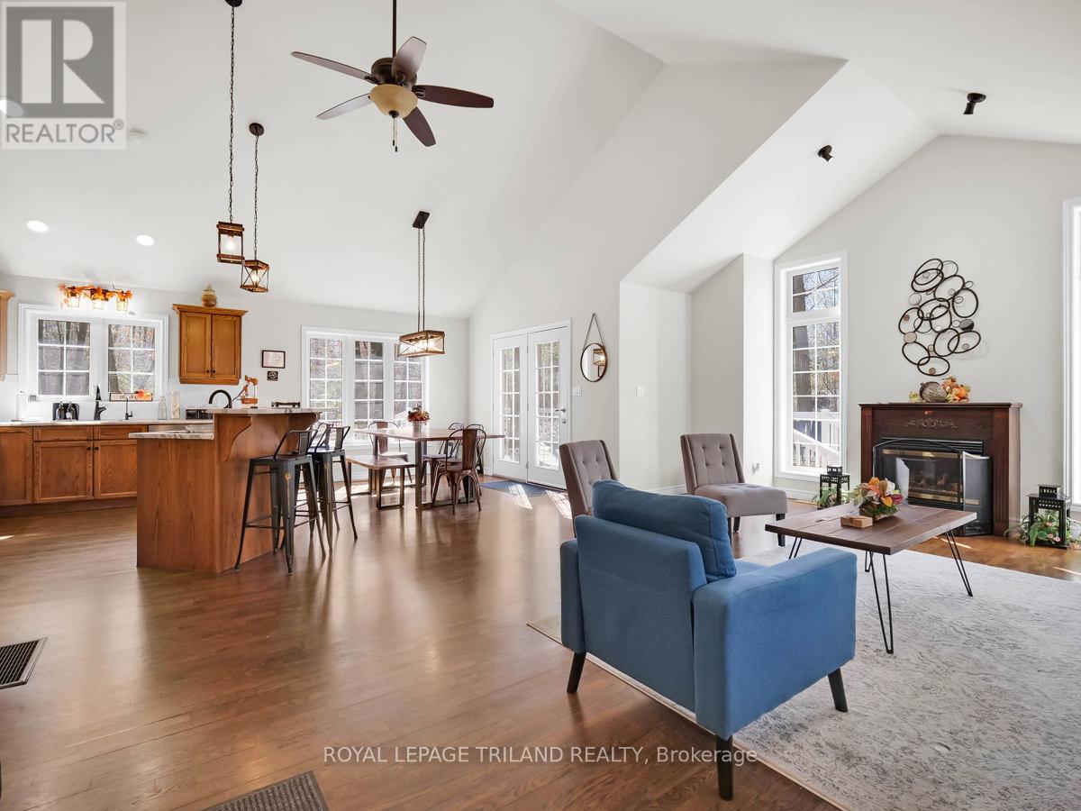 9945 RIVERVIEW ROAD - 5