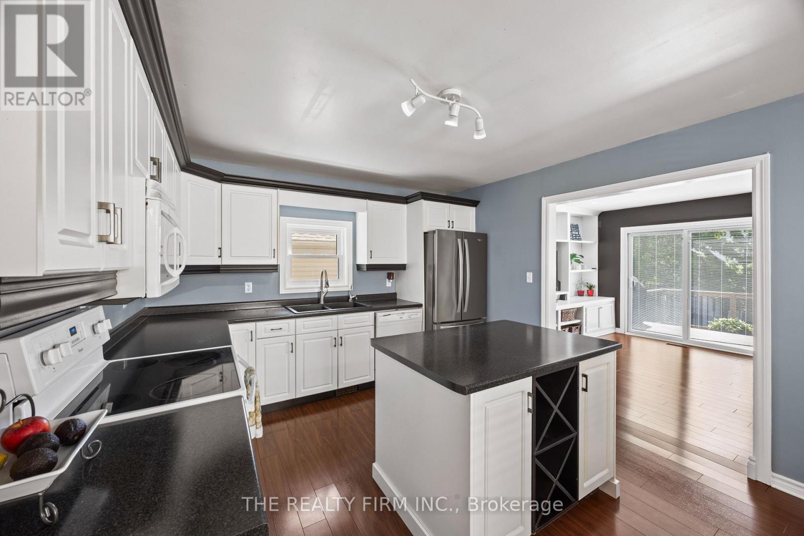 1429 ASPENRIDGE CRESCENT - 8