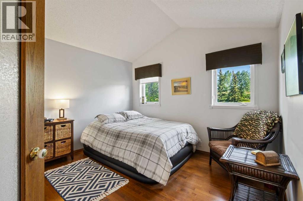 37 Riverview Close, Cochrane