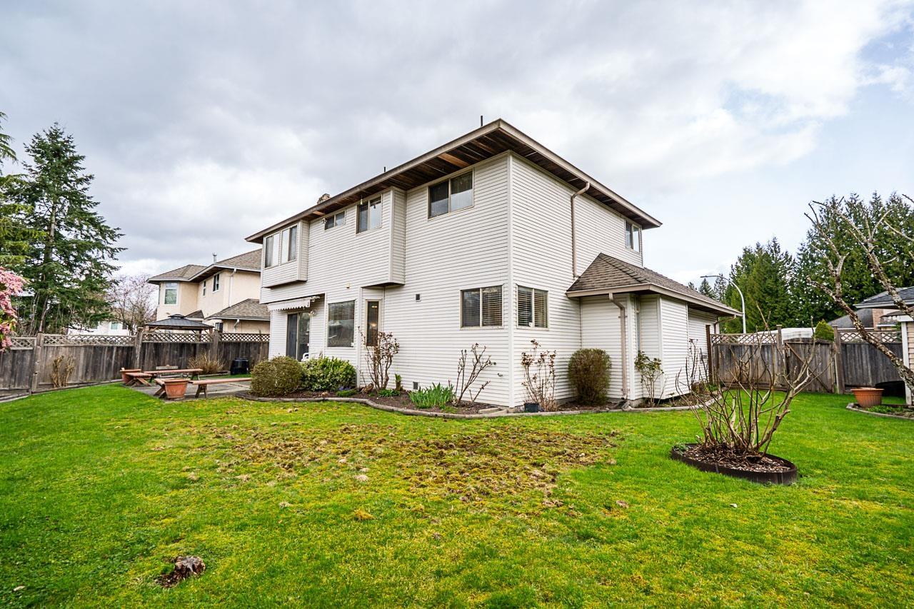 5 Bed, 3 Bath House for Sale in Surrey – 16156 94A AVENUE, Surrey – MLS# R3132792 - Image 37
