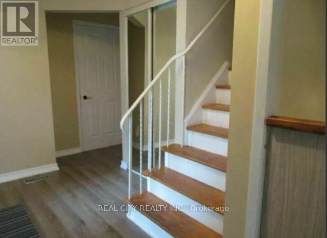 2290 DELKUS CRESCENT - 11