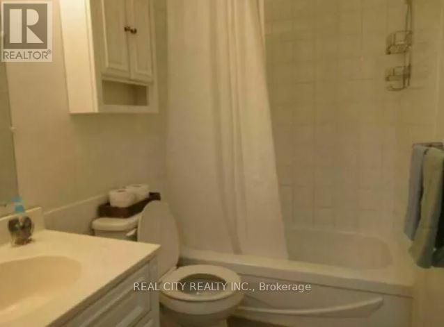 2290 DELKUS CRESCENT - 12