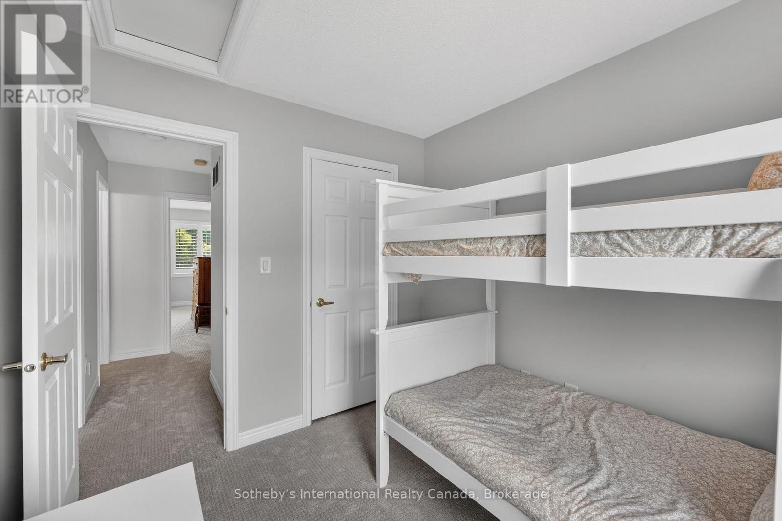25 NORTH MAPLE STREET - 32