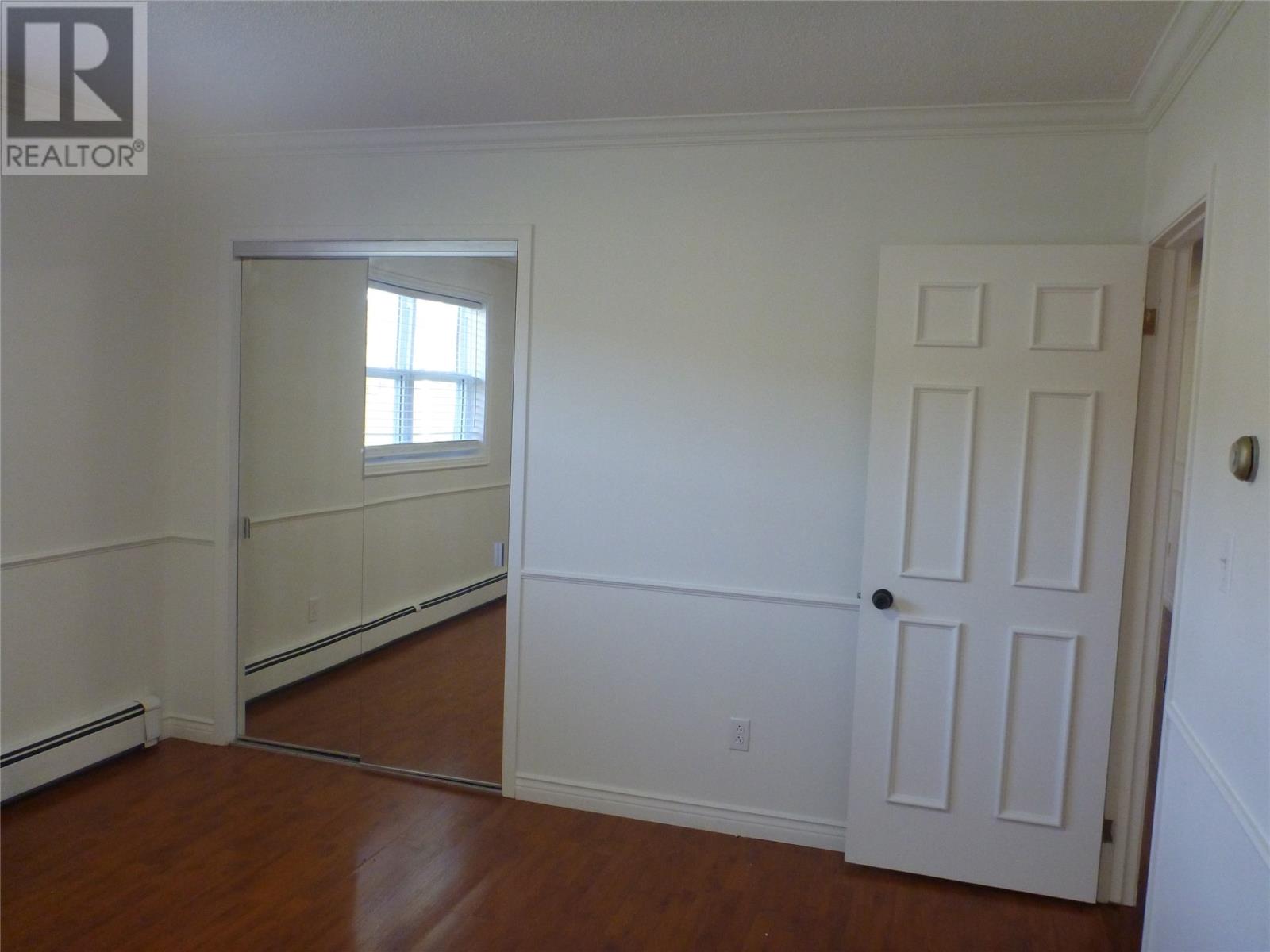 33 Pondside Road - 15