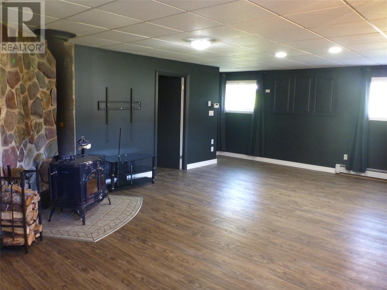33 Pondside Road - 22