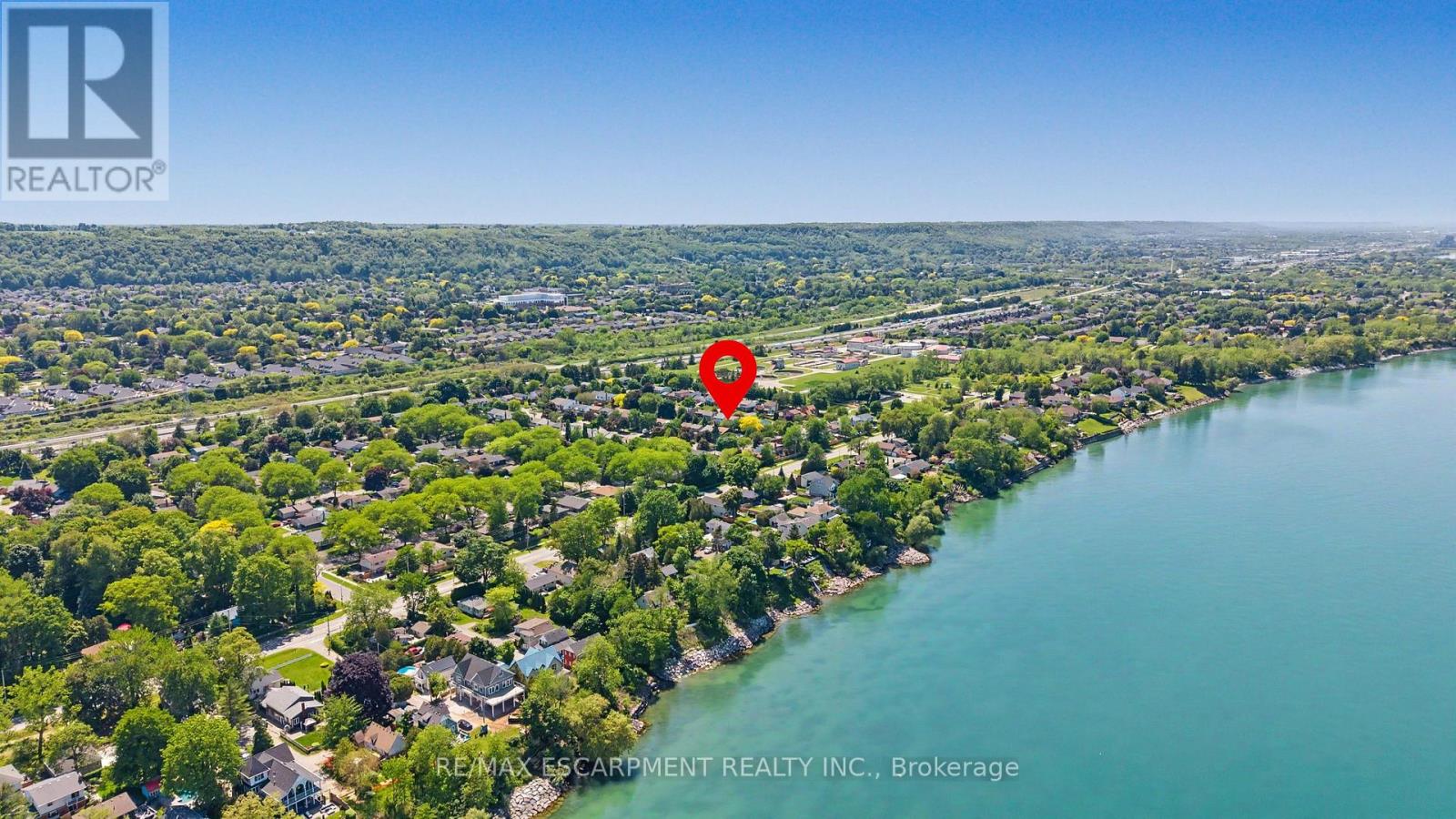 7 REMBRANDT DRIVE - 44