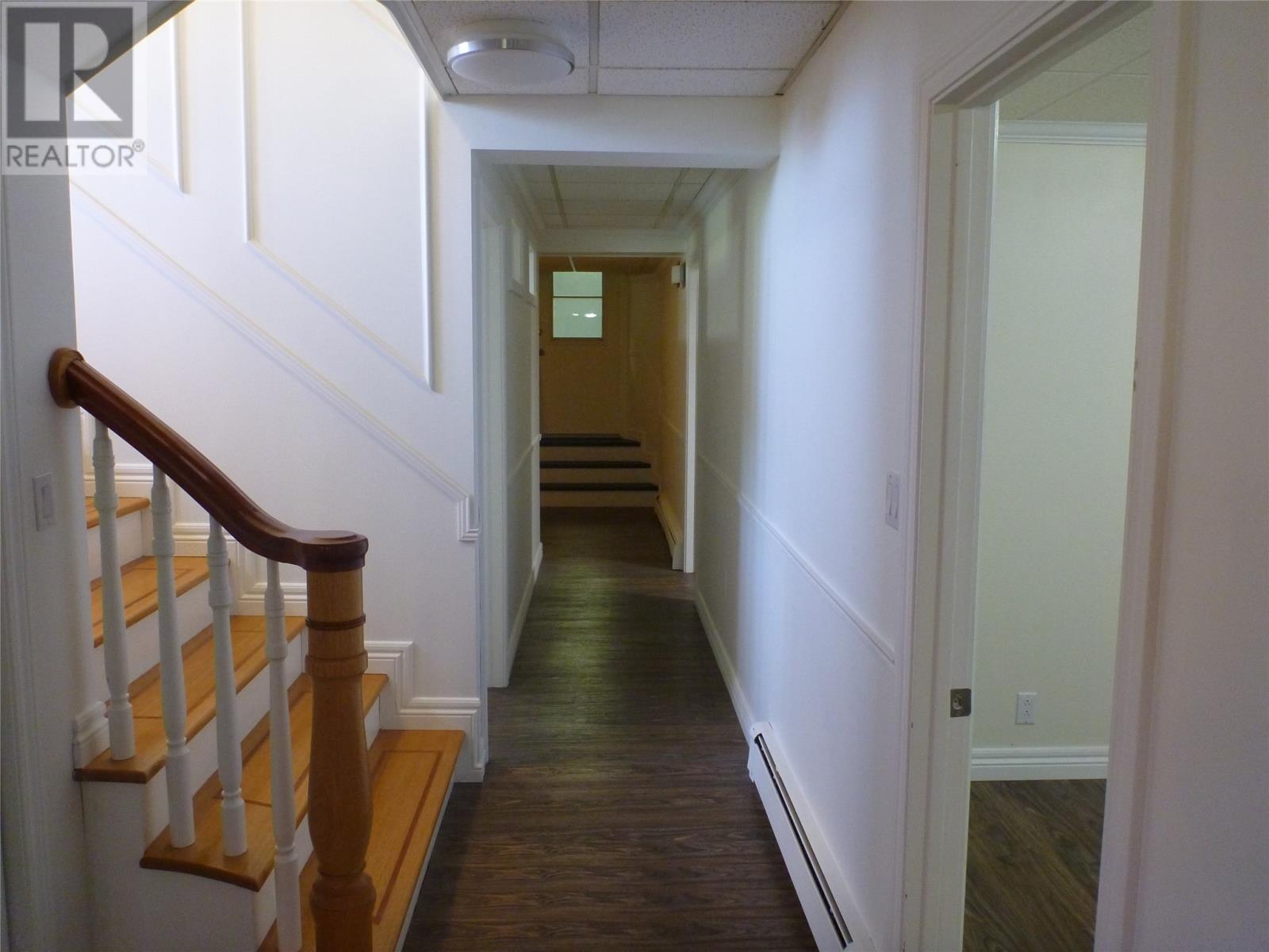 33 Pondside Road - 29