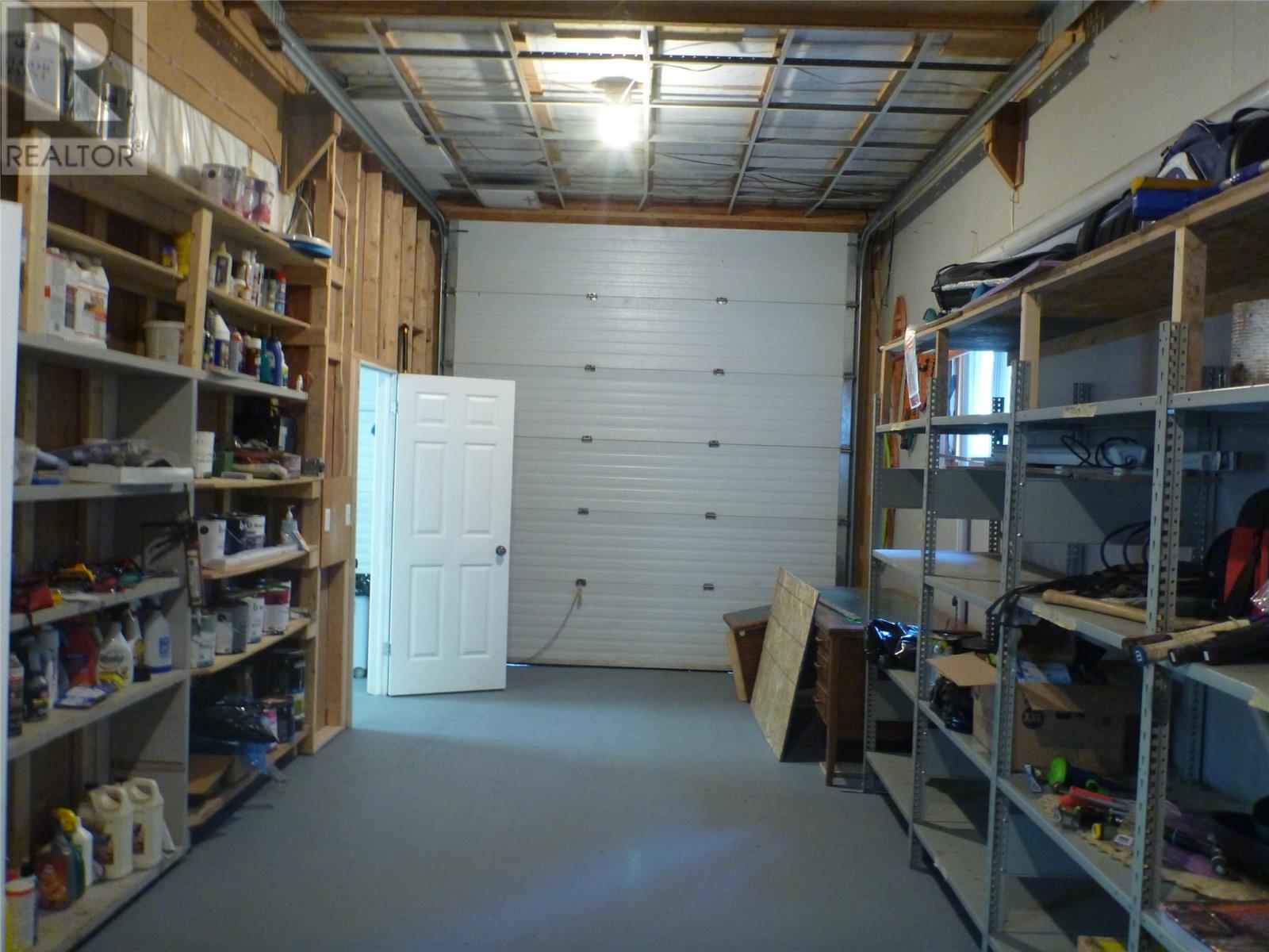 33 Pondside Road - 38