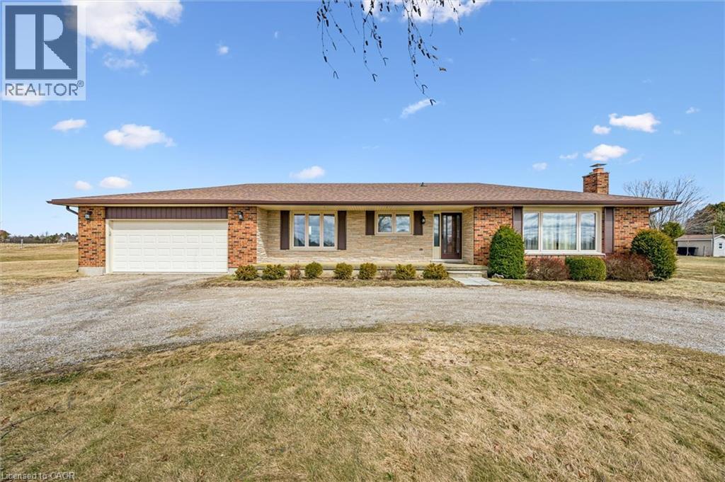 5109 WHITELAW Road - 1