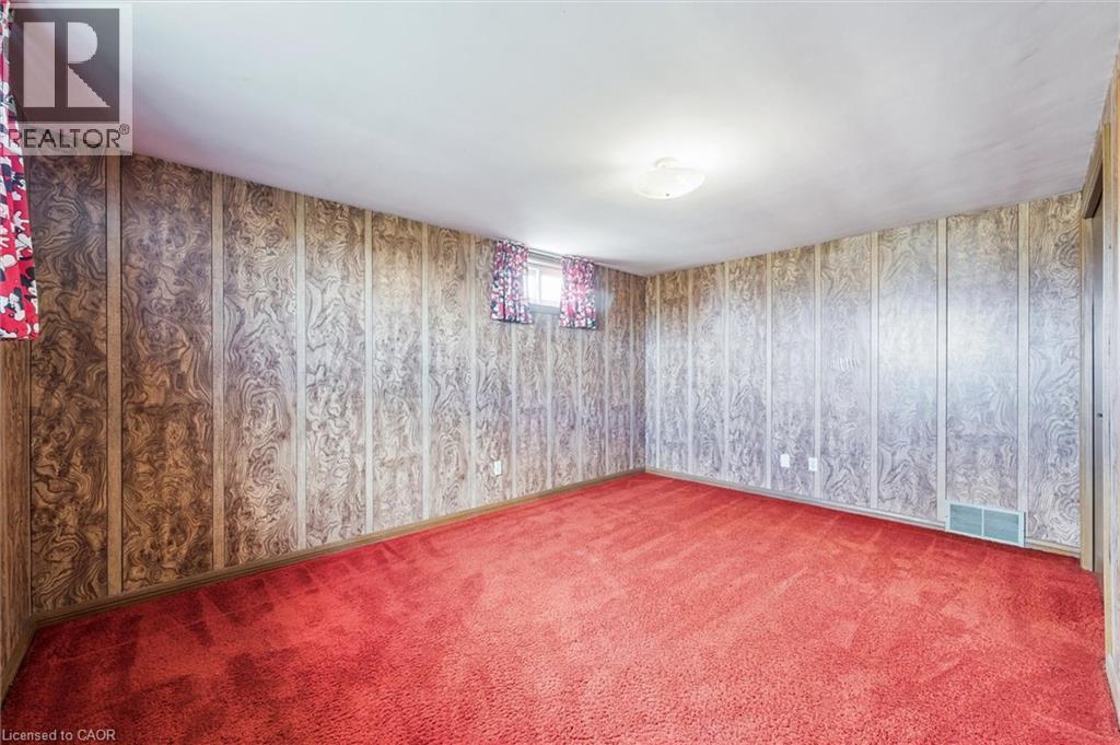 5109 WHITELAW Road - 32