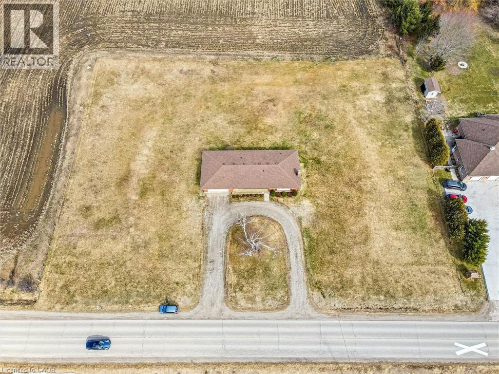 5109 WHITELAW Road - 40