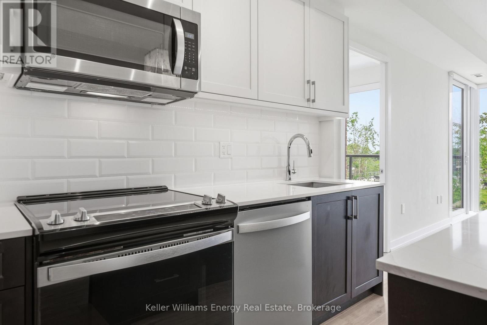 #417 201 BROCK STREET S - 5