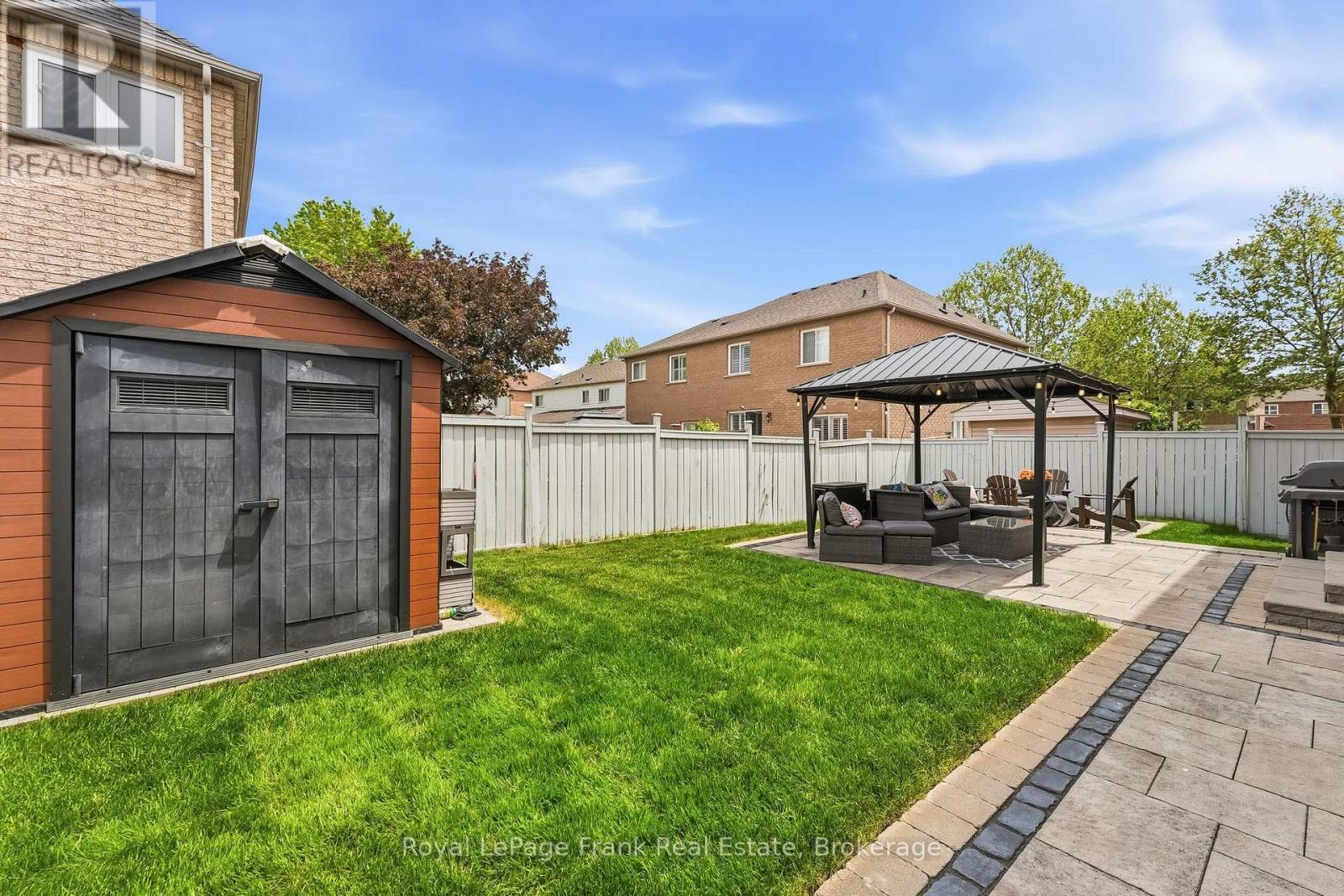 51 GOODHART CRESCENT - 42