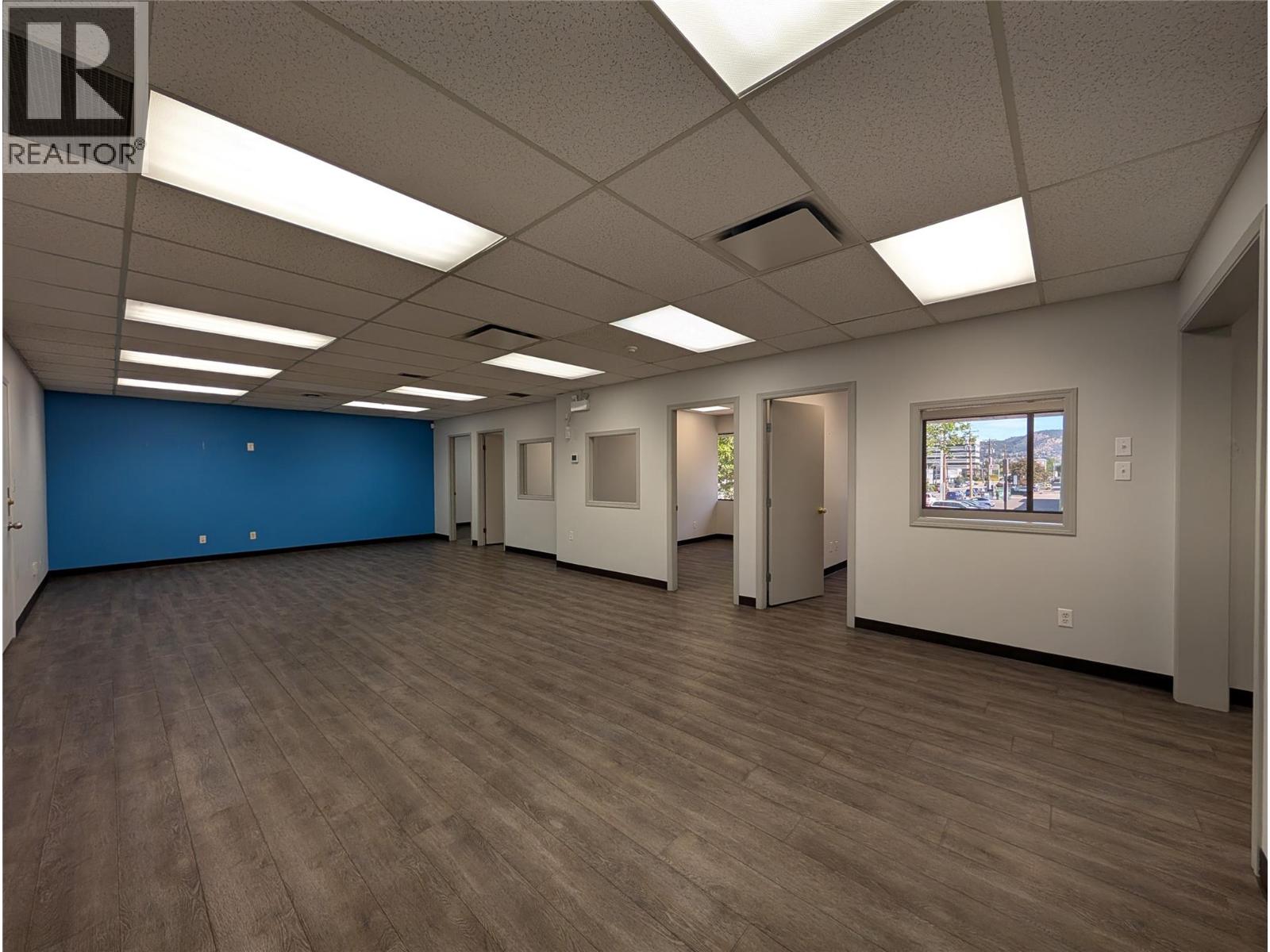 208 1755 Springfield Road, Kelowna