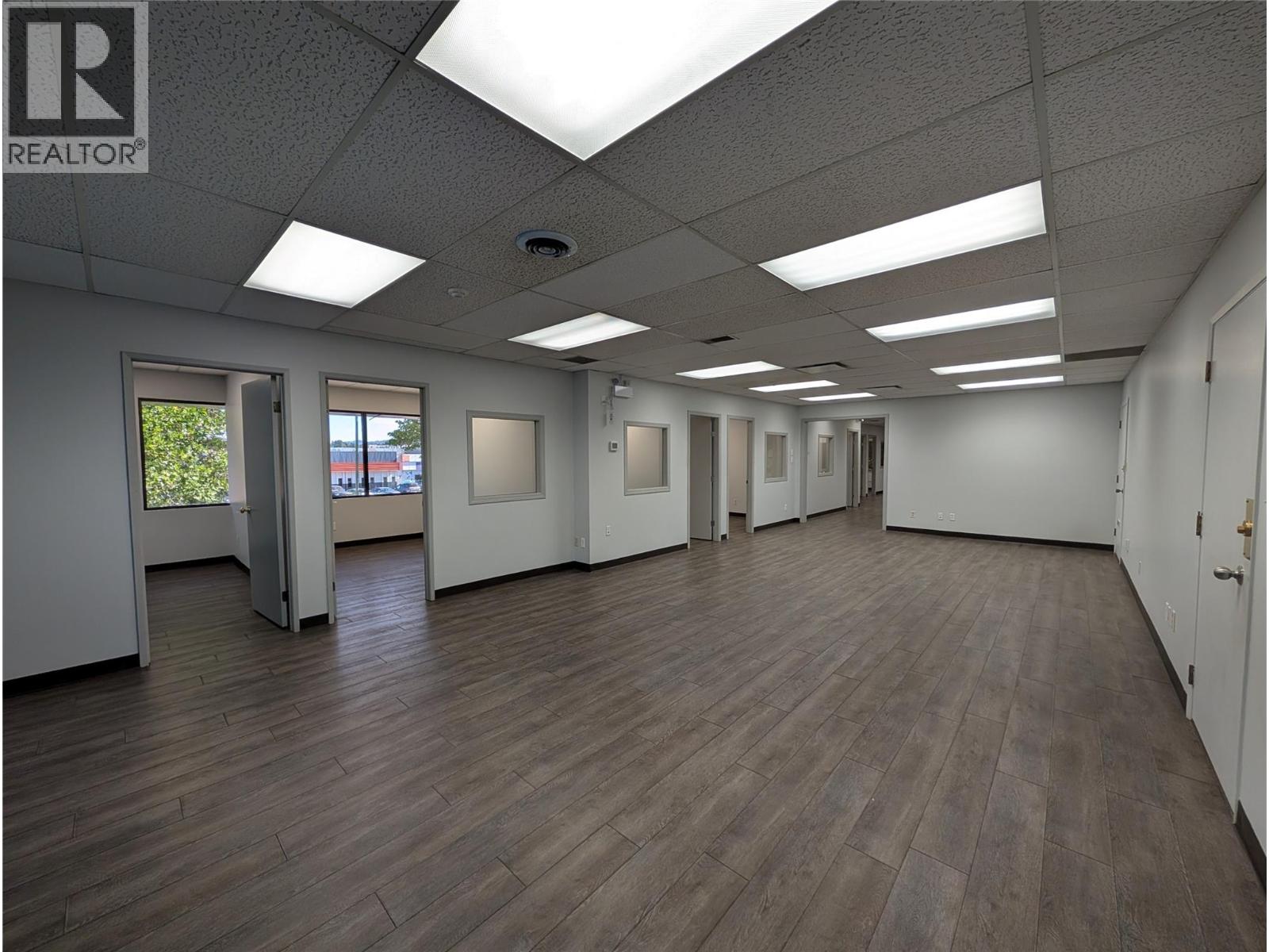 208 1755 Springfield Road, Kelowna