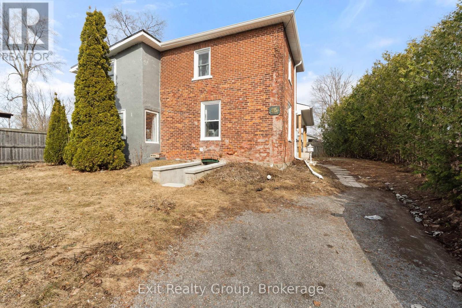 85 LEMOINE STREET - 4