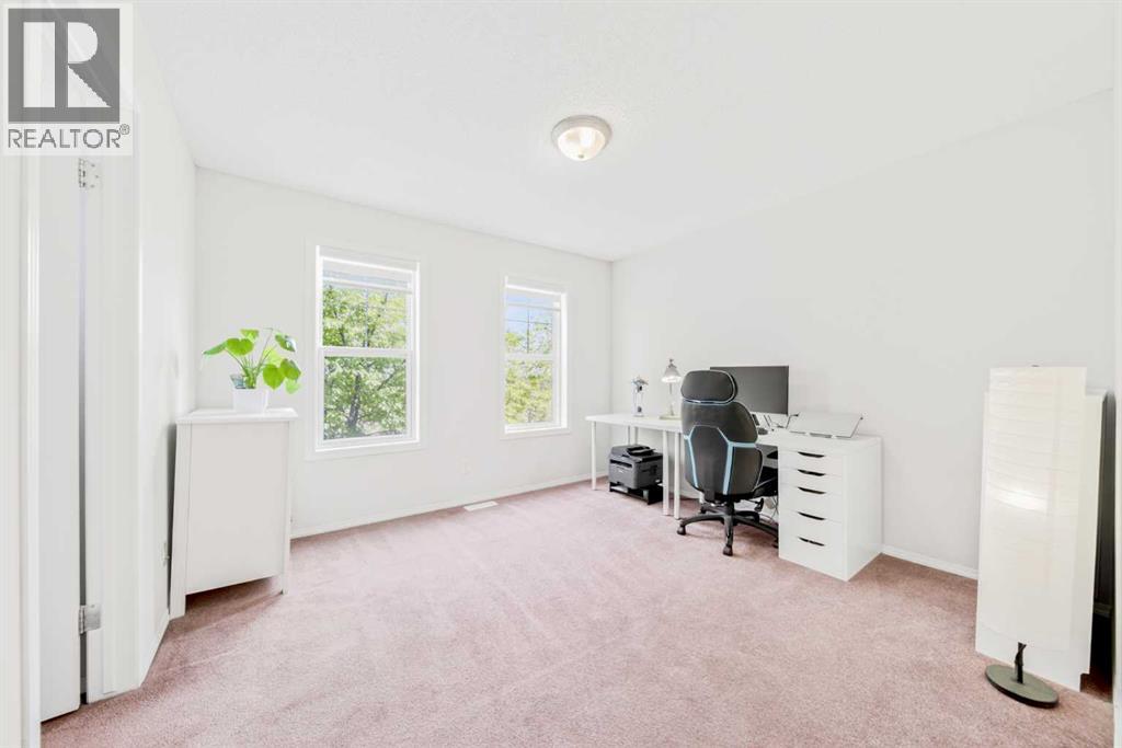 203 McKenzie Towne Gate SE - 27