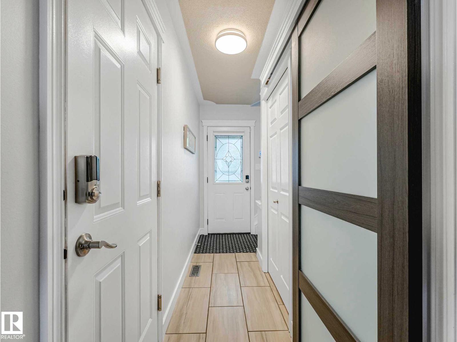#35 15215 126 ST NW - 21