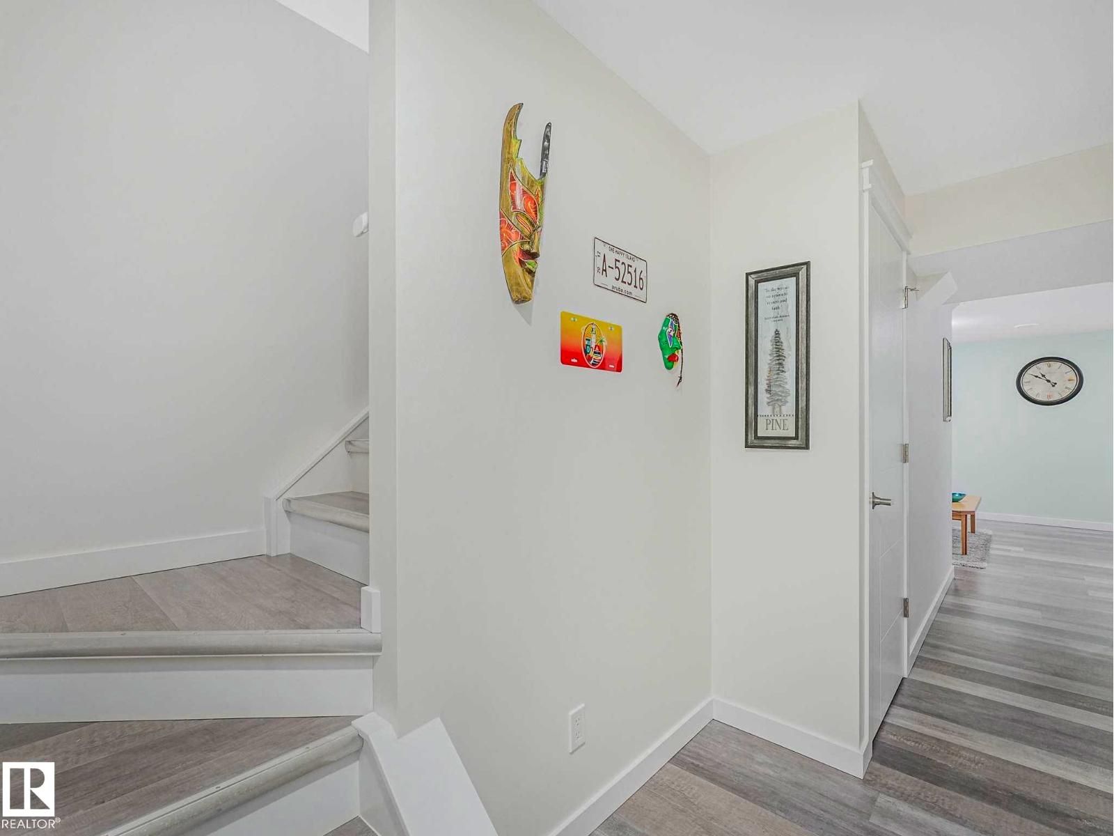 #35 15215 126 ST NW - 22