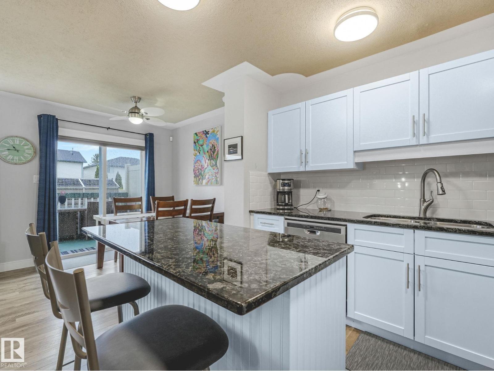 #35 15215 126 ST NW - 7