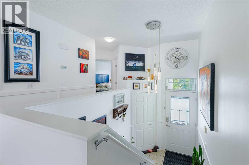 63 Coventry View NE - 16