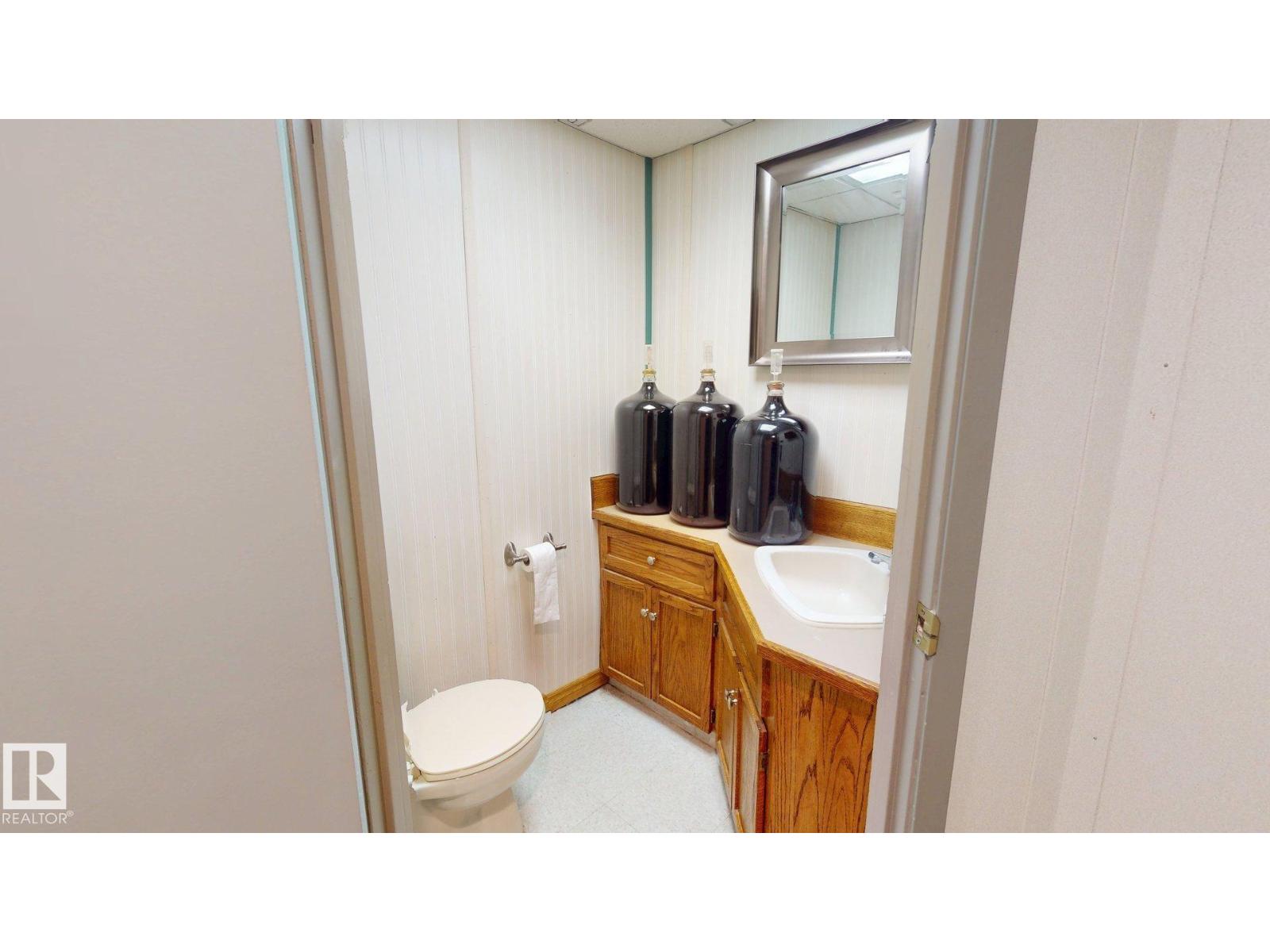 #25 21546 TWP ROAD 520 — photo 30
