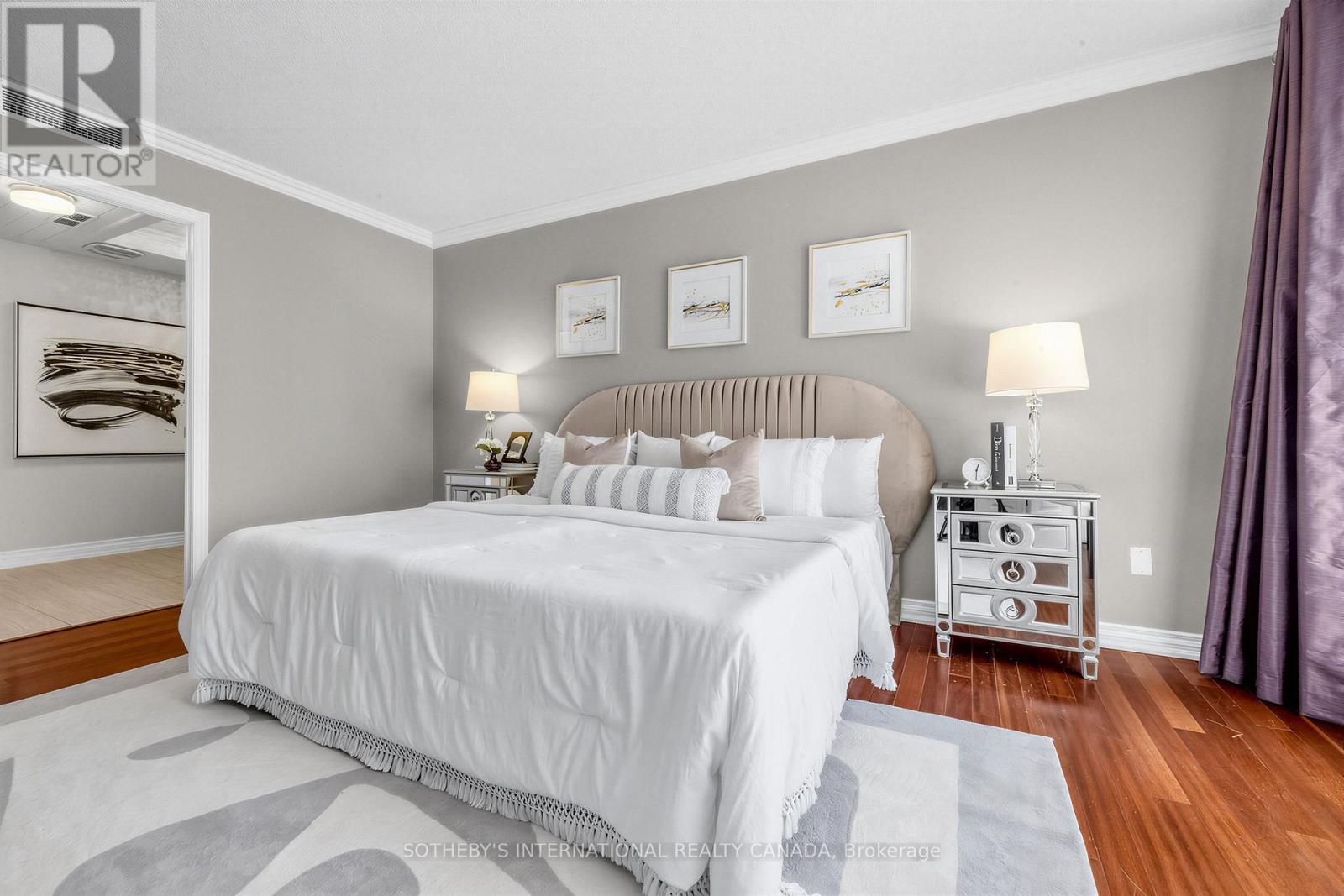 #606 164 CUMBERLAND STREET - 31