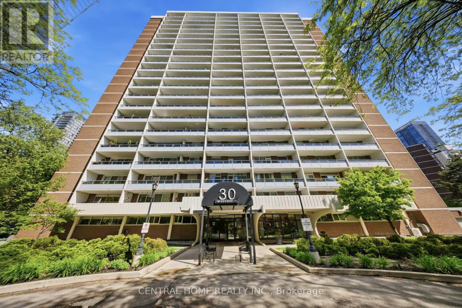 Listing photo of 1110 - 30 GLOUCESTER STREET