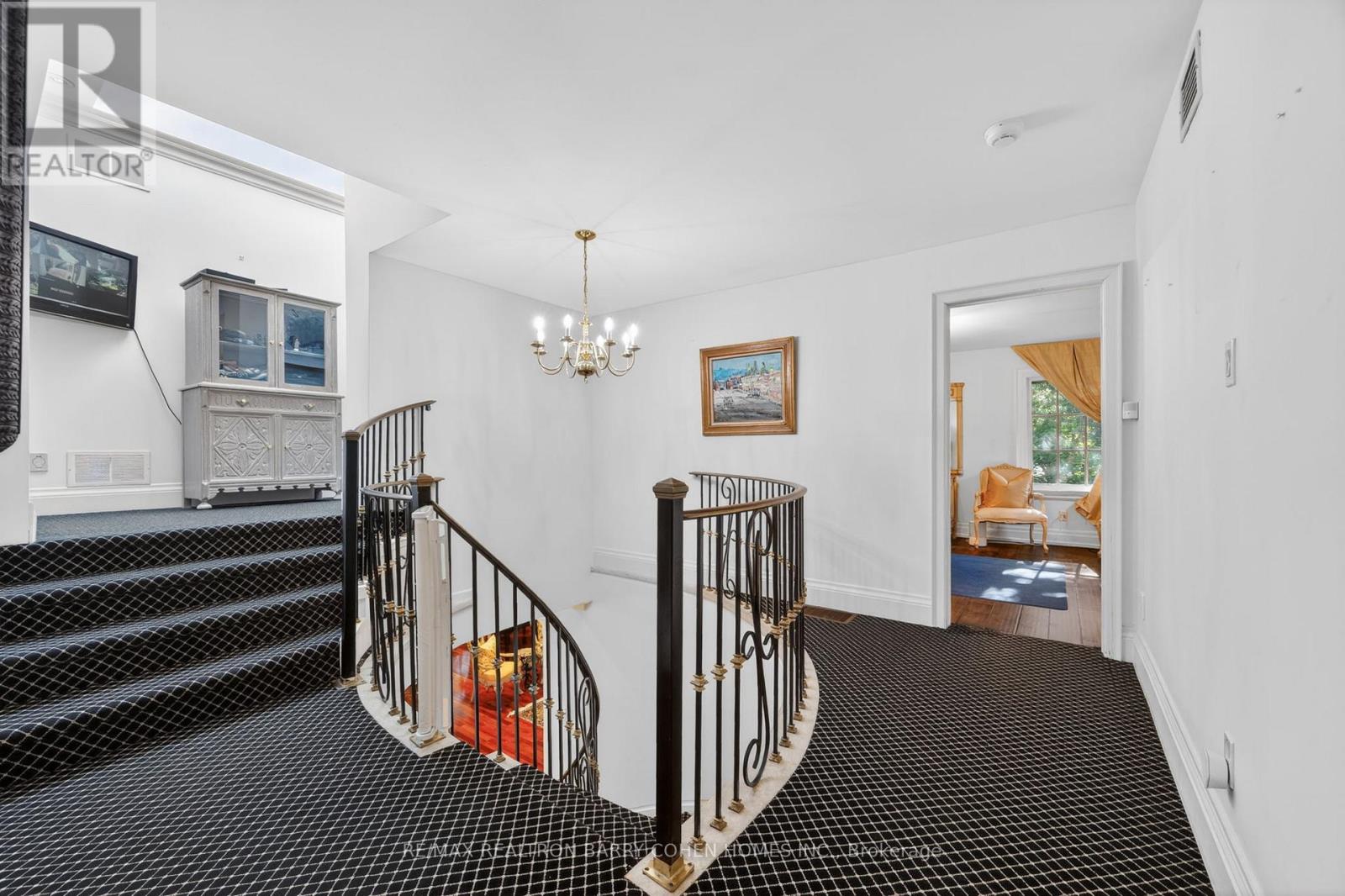 21 FIFESHIRE ROAD - 18