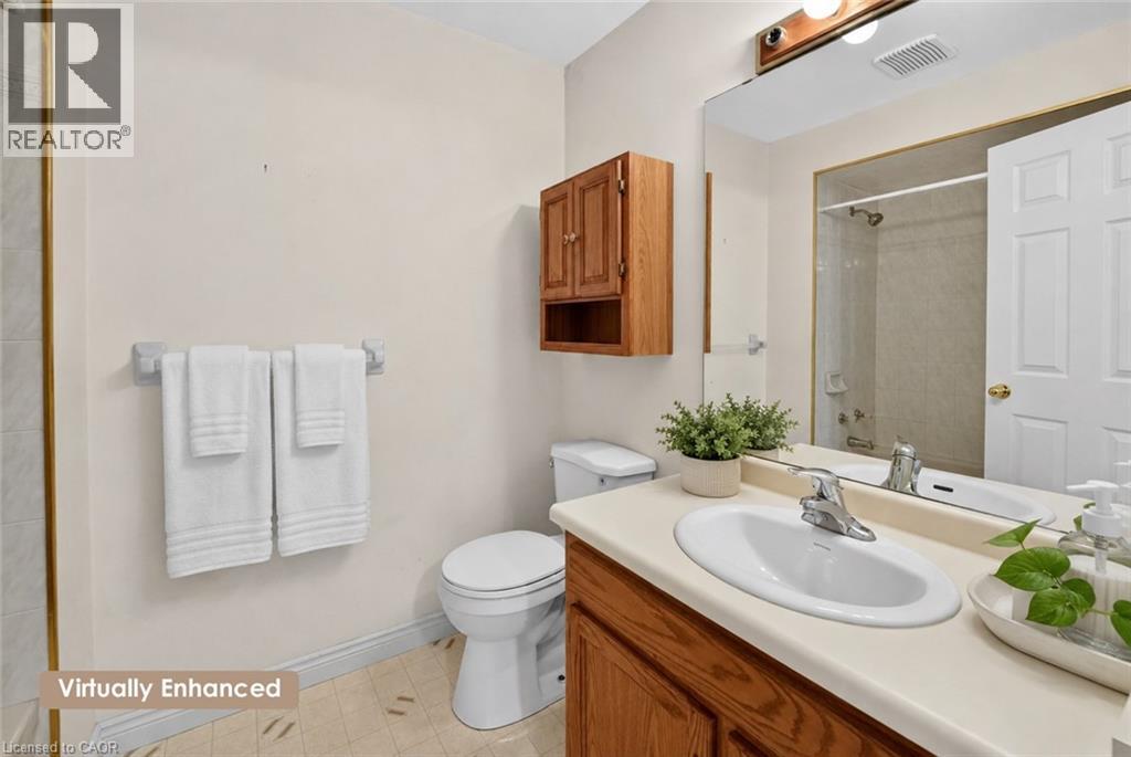 #2 9 WENTWORTH Drive - 20