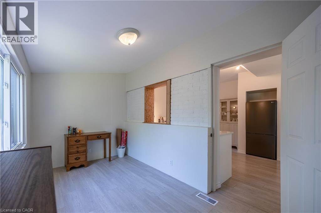 2-bedroom home for sale at 86 GREEN Street, Waterford ON · photo 12 of 32