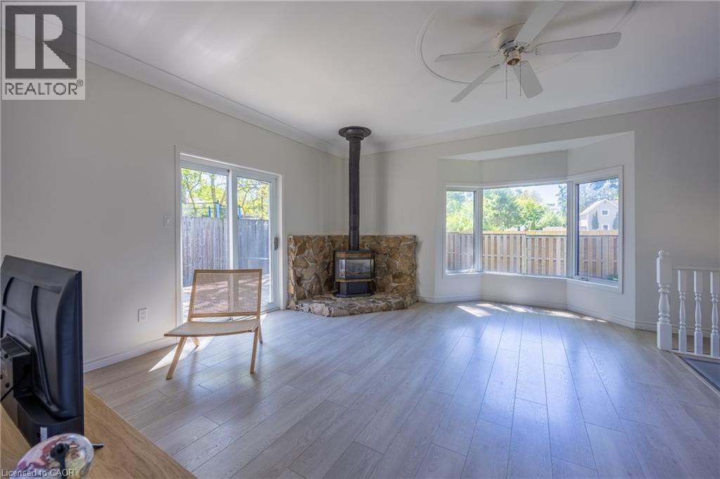 2-bedroom home for sale at 86 GREEN Street, Waterford ON · photo 14 of 32