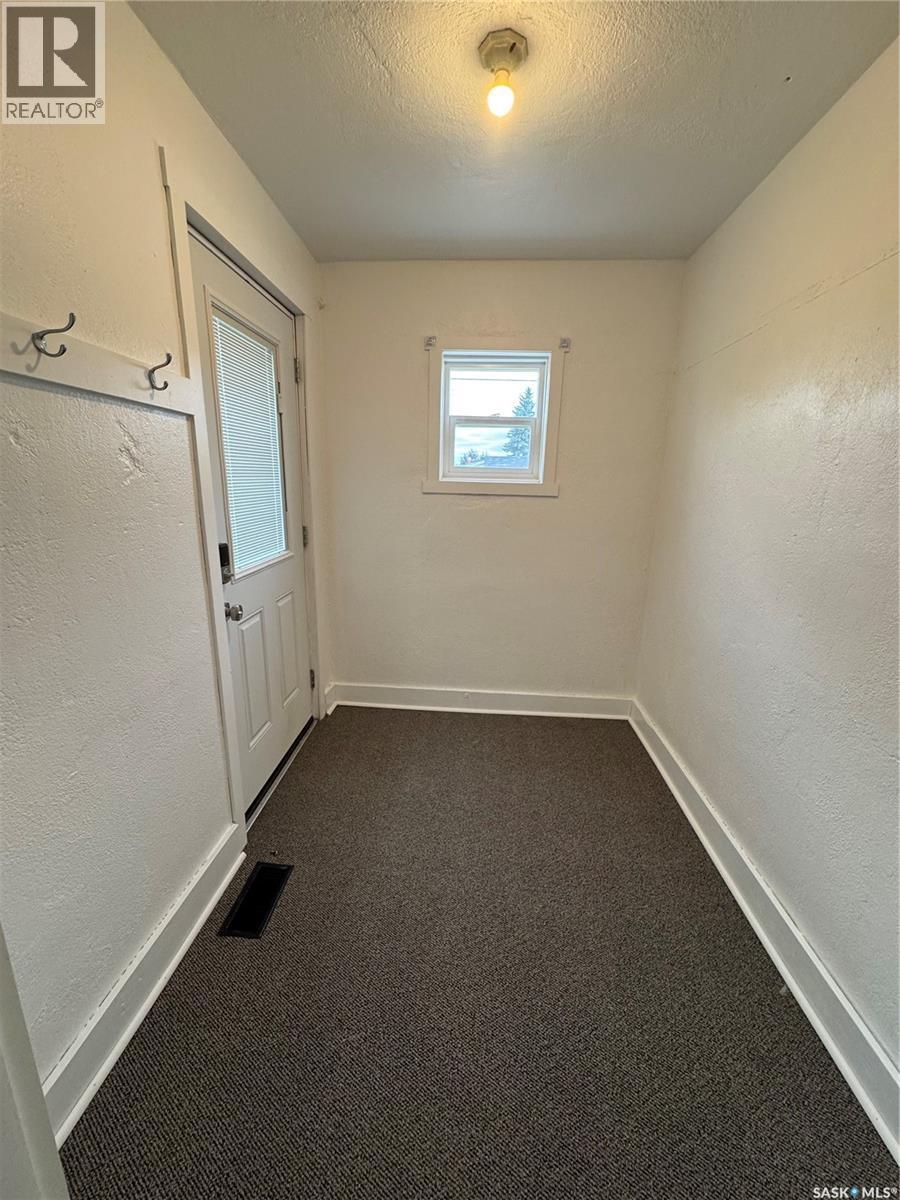 529 Albert STREET - 6