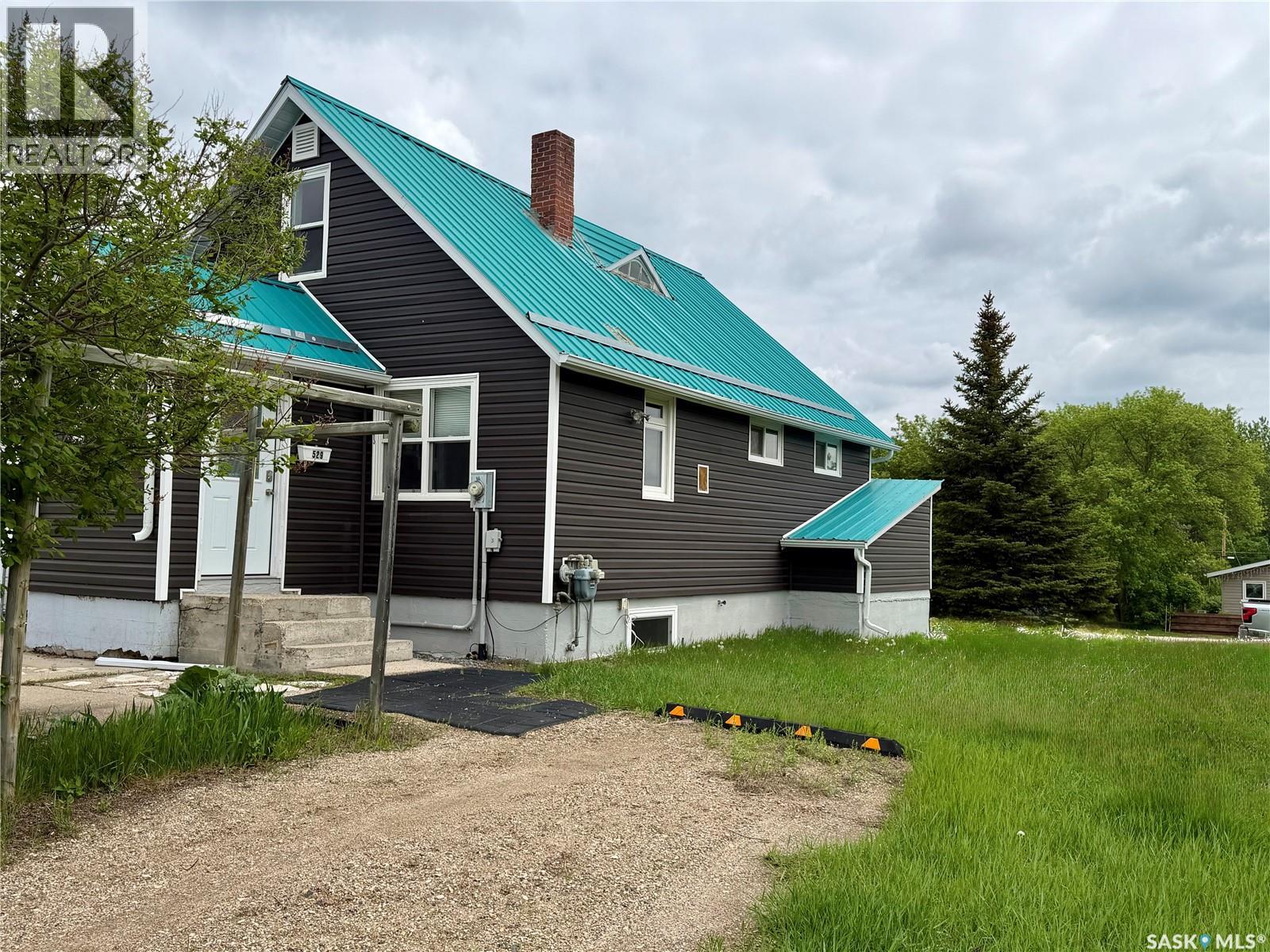 529 Albert STREET - 1