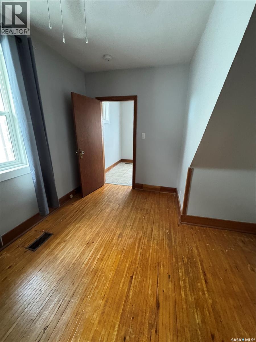 529 Albert STREET - 22